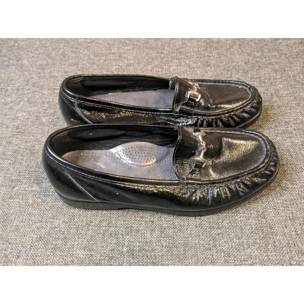SAS Metro Black Patent Leather Loafers Slip On Silver Buckle Size 9.5 Shoes